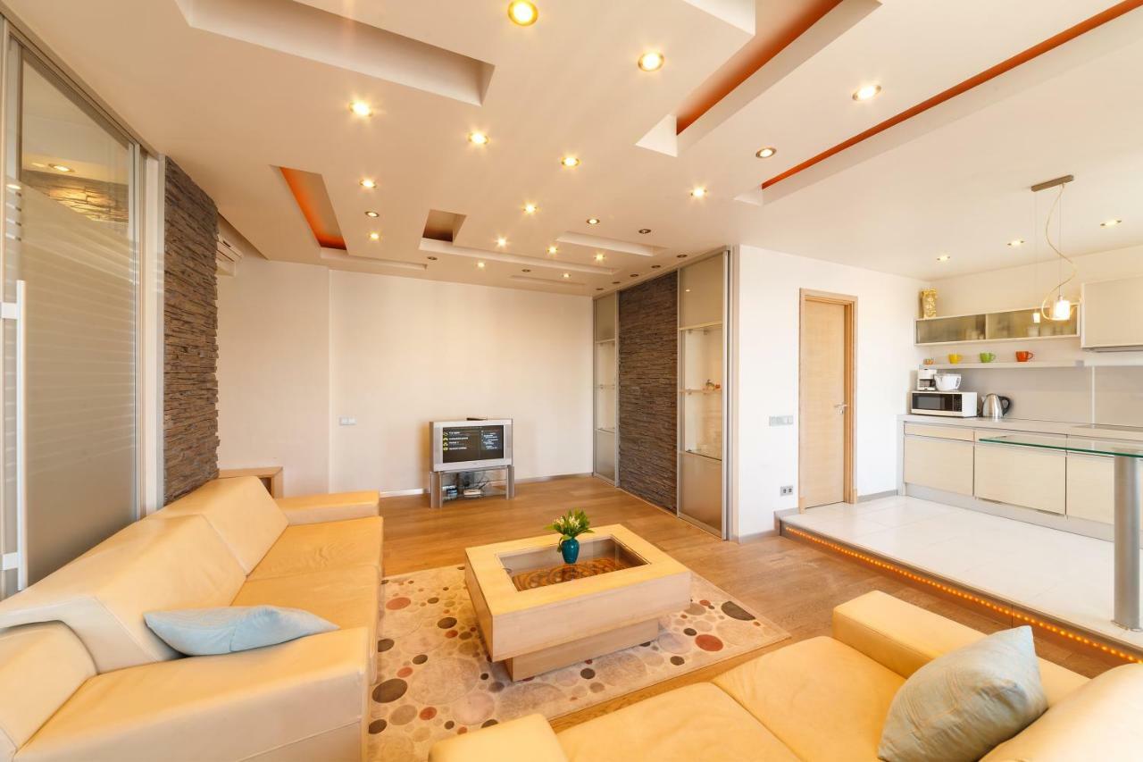 Ferienwohnung Brivibas Lux Riga Exterior foto