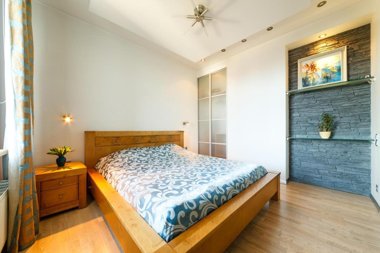Ferienwohnung Brivibas Lux Riga Exterior foto